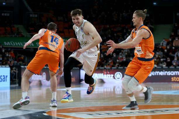 临场应变 临场应变